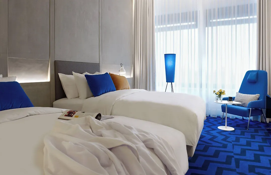 Renaissance Warsaw Airport Hotel-1