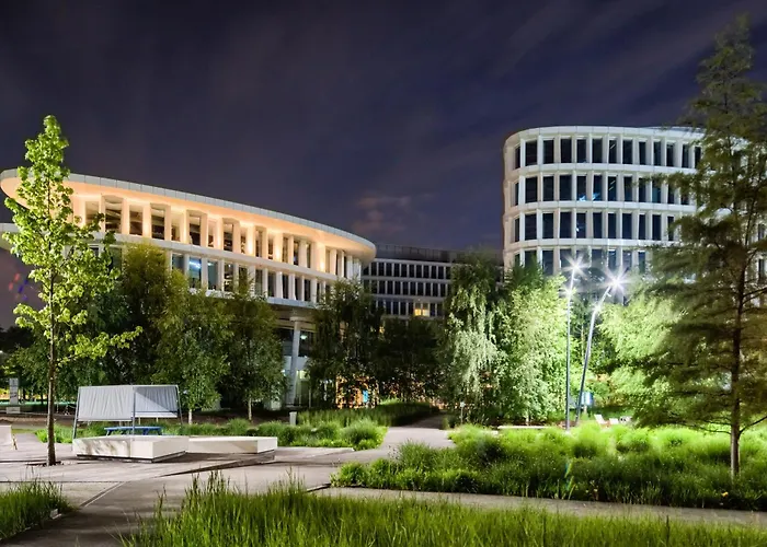 Sound Garden AirportAirport Hotel